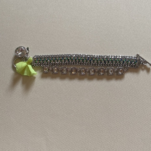 Women’s Ann Taylor bracelet with bar & loop close silvertone diamond color - Picture 8 of 9